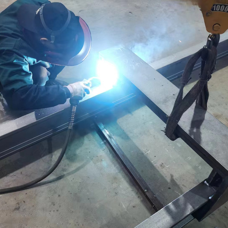 Soldagem por arco metálico blindado (SMAW)